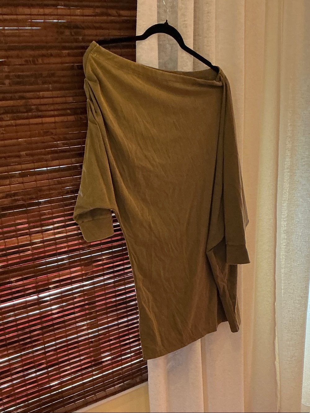 easel Olive Green Off-Shoulder Tunic Top